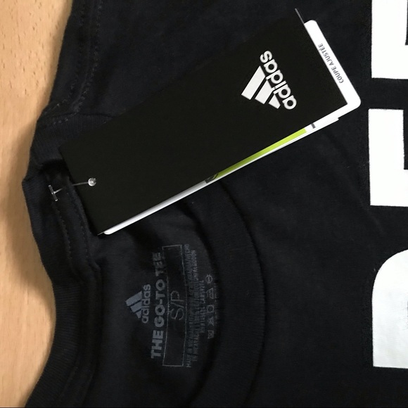 Adidas Black Small Shirt Brand New - Picture 2 of 5